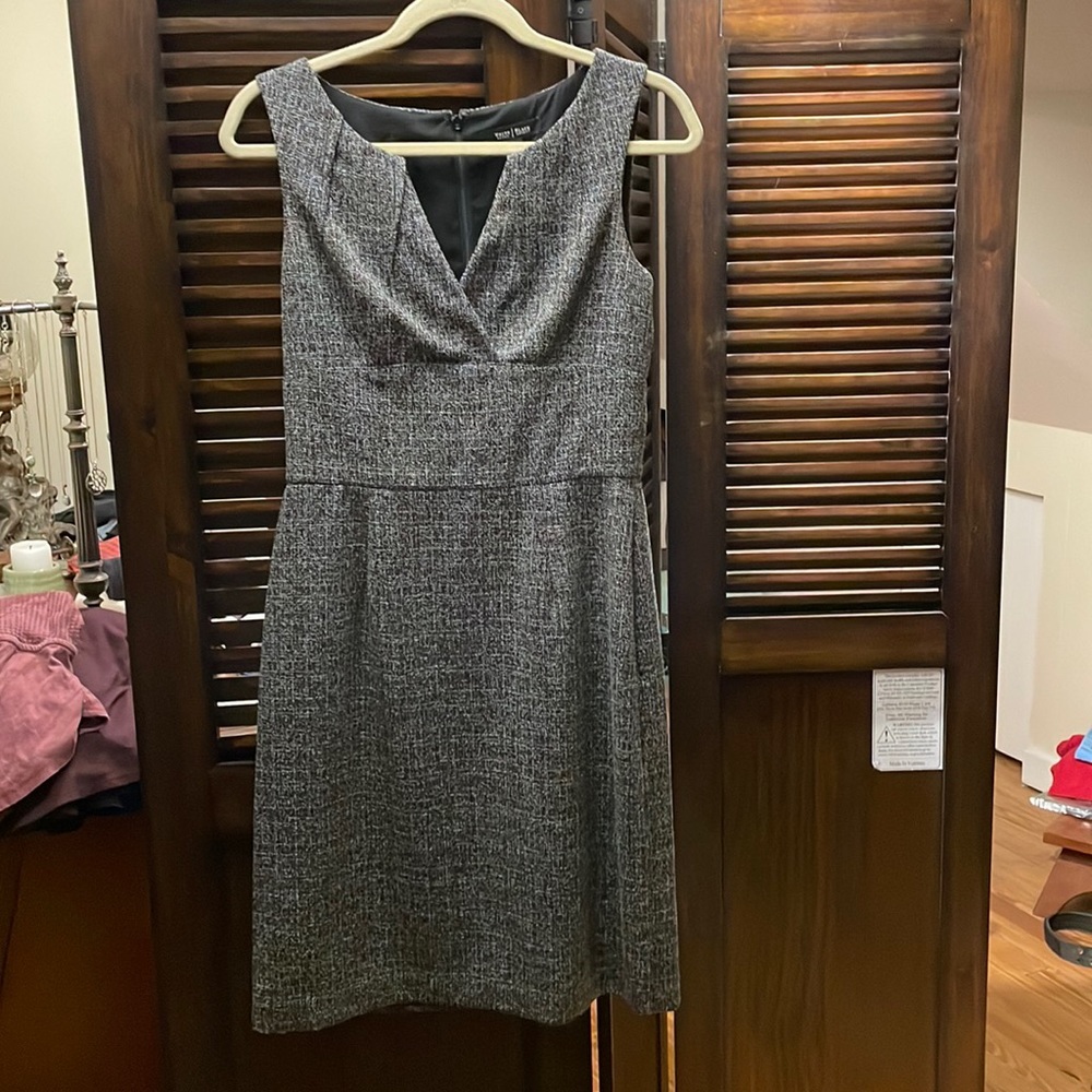 White House black market dress size 4